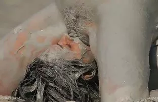 -Silvi Mitti 2 seksikas pilt sinises filmivideos