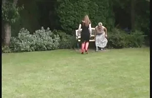 Emma ja Dora Rohkem küla naisi Kareena seksikas film