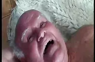 Vana mees kurat teen 15