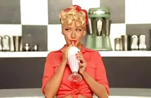 Pornomuusikavideo Christina Aguilera Candman