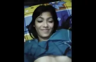 Macho häbelik väga ilus India teismeline POV
