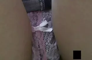 Mini seelik tüdrukud madala nurga all