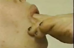 Lesbi lakkumisest jalad pole häält