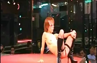 Seksikas karvane jaapani alasti alasti madrasi film lava Jaapani ööklubis