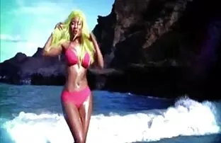 Pornomuusikavideo nicki minaj kosmoselaev