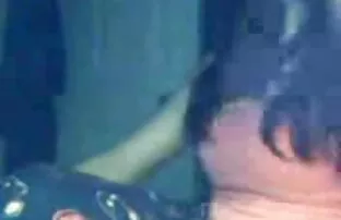 Armas brünett beib näitab tissid veebikaamera punjabi seksikas video film