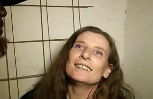 Alisa perses töötajate poolt